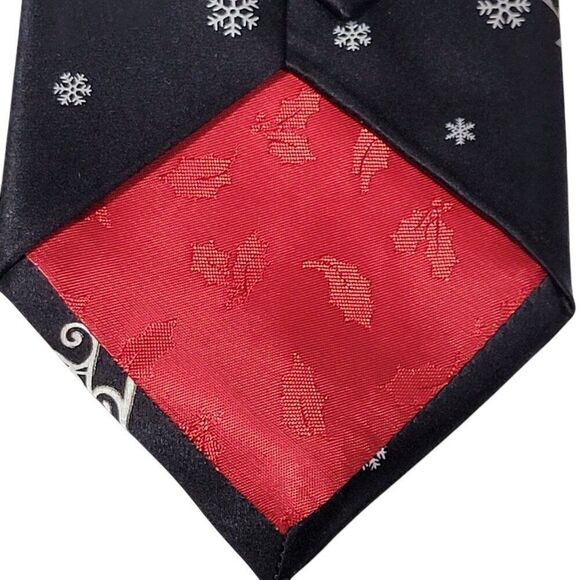 Hallmark Holiday Traditions Mens Christmas Neck Tie 57" Necktie Santa Reindeer - Picture 9 of 12